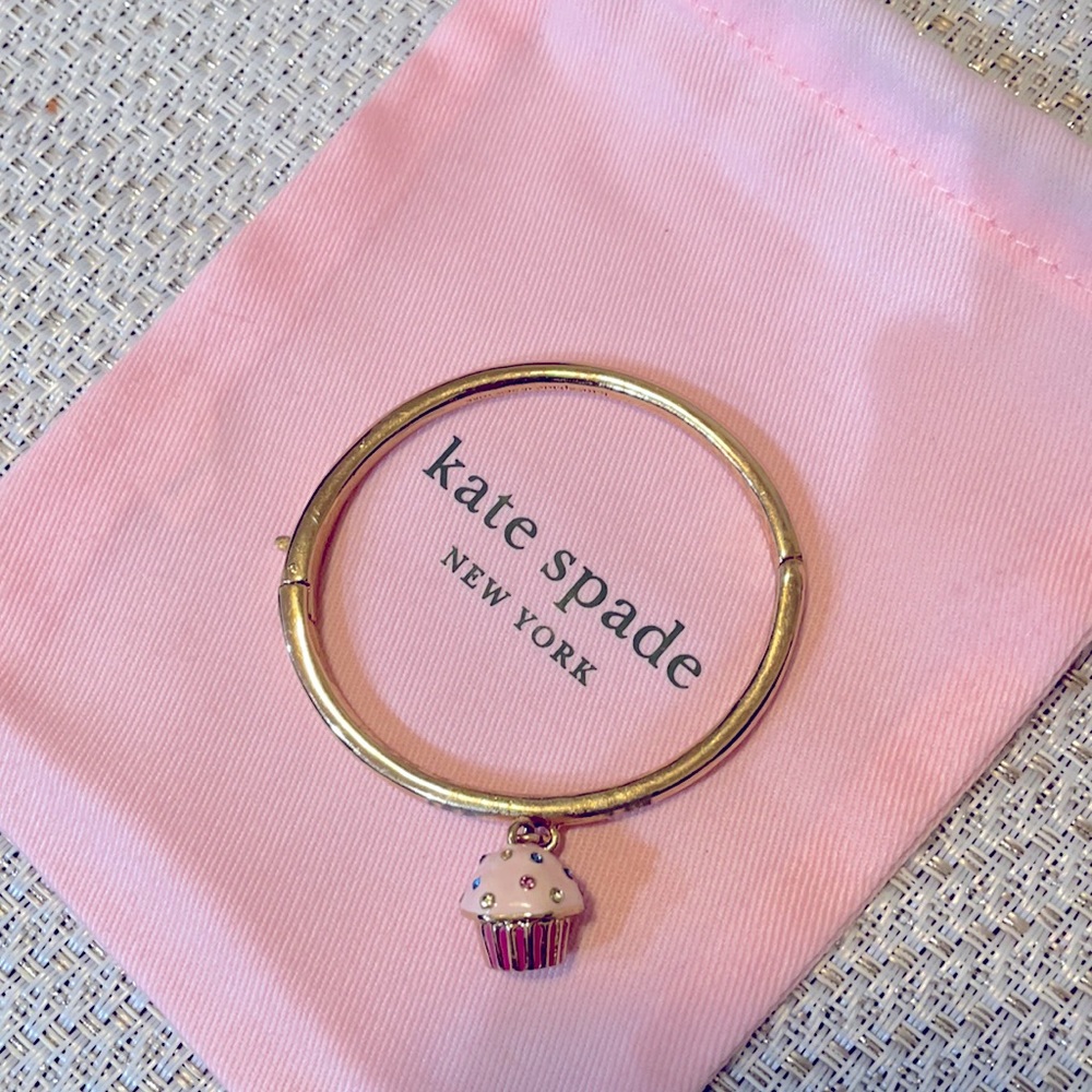 Kate Spade Cupcake Bracelet (some wear)